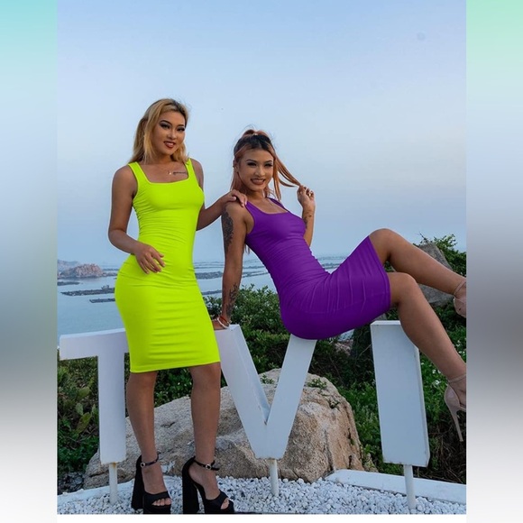 Sexy Bodycon Tank Dress Sleeveless
8060 - Picture 6 of 6